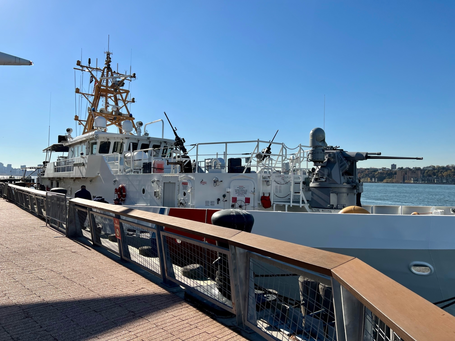 Veterans Day Brings Big Ships To The West Side