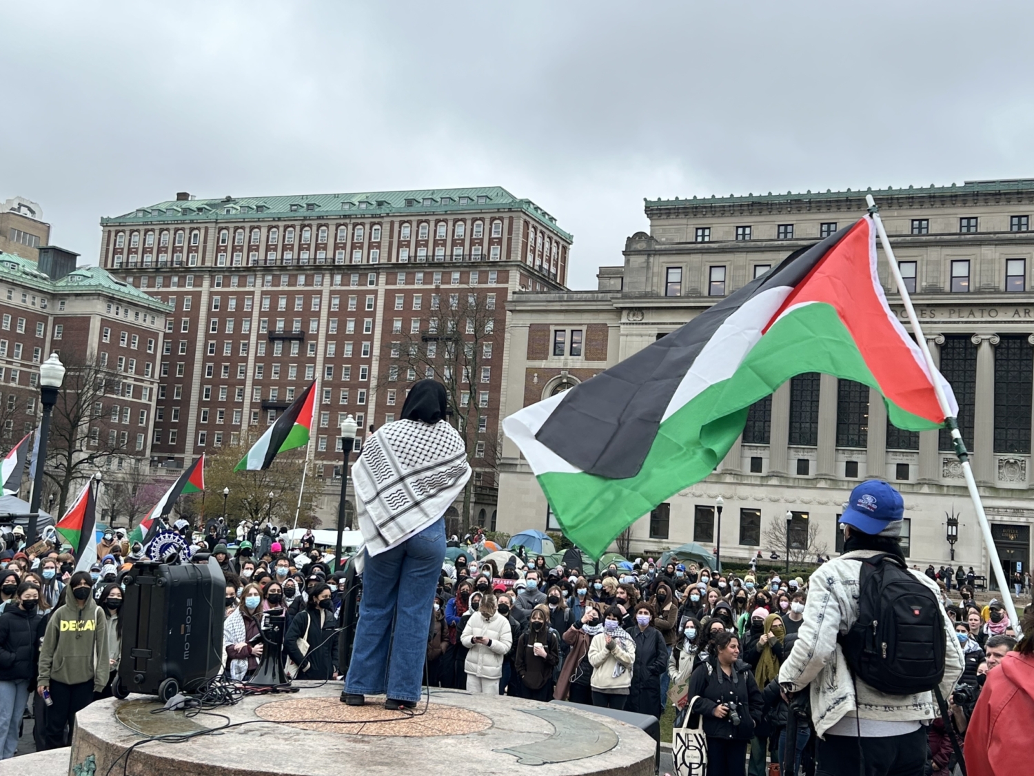 Columbia University Pro-palestine Protest: Nypd Clears Out 'gaza 